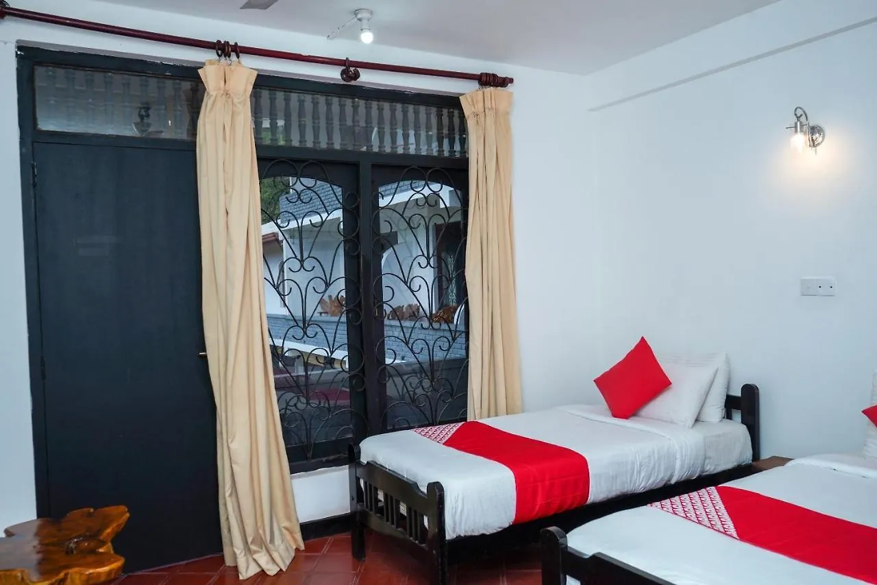 Oyo 452 Gem In Blue Hotel Kandy
